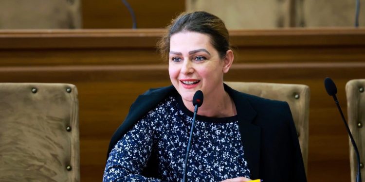 Eliona Kodra Shkreli: Shkodra të shkojë në zgjedhje vendore.