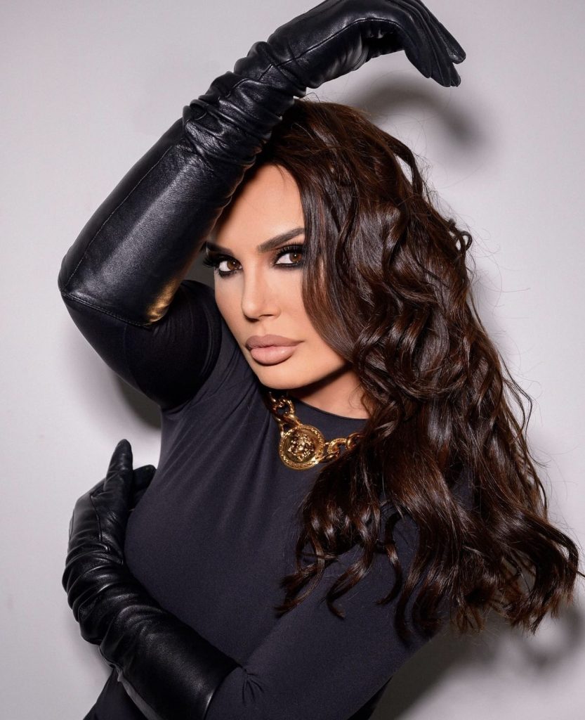 Alberije Hadergjonaj njofton vidioklipin e radhës✨