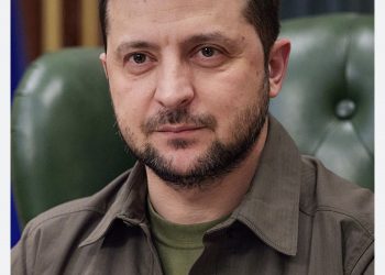 Zelenskiy fton ish-Presidentin Trump për vizitë në Ukrainë