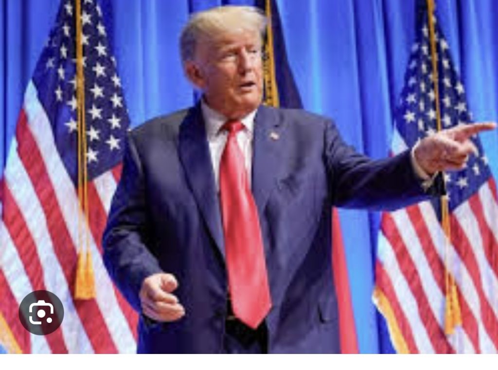 Ish presidenti Trump fitues i zgjedhjeve paraprake në Ajova