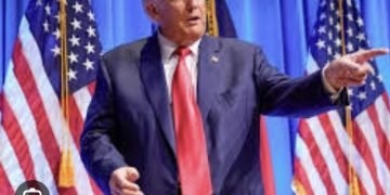 Ish presidenti Trump fitues i zgjedhjeve paraprake në Ajova