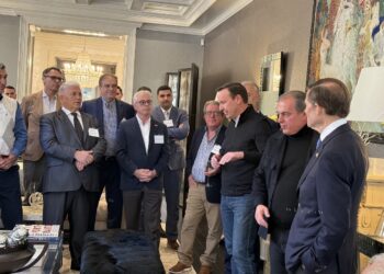 Kosova ka mbështetjen tonë”. Dy senatorët Chris Murphy dhe Richard Blumenthal.